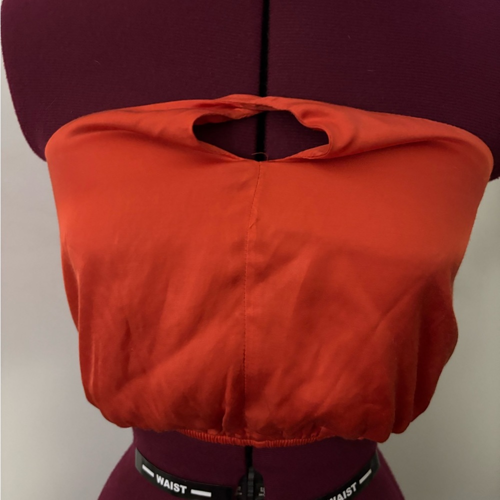 NWT Forever 21 orange Strapless tube Top w/keyhole in front, Size Small